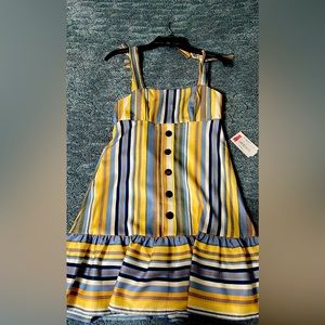 Yellow sunday dress